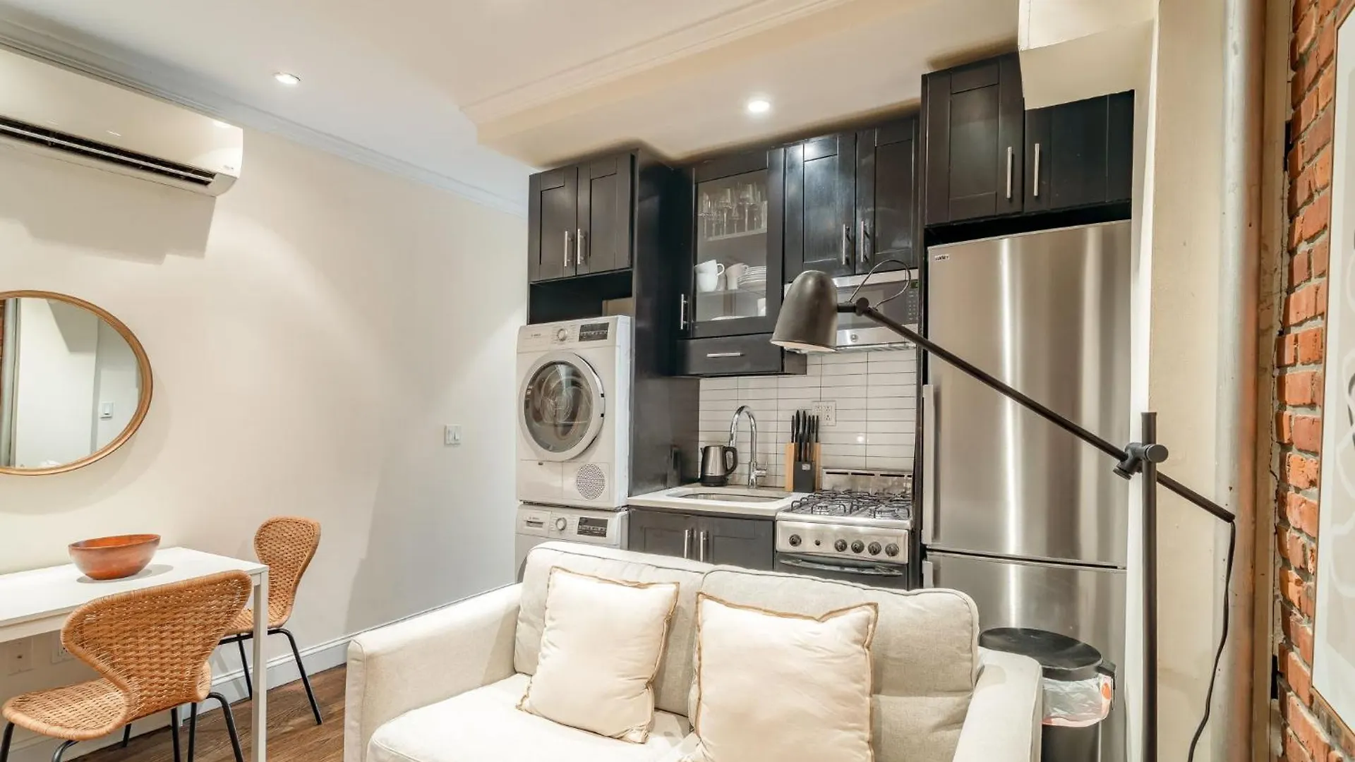 ניו יורק Modern And Charming 3Br 1Ba Steps From Central Park 0*, ניו יורק
